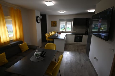 House Ivana - Unit 378368-13