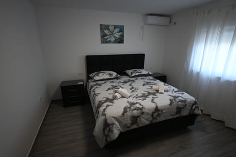 House Ivana - Unit 378368-13