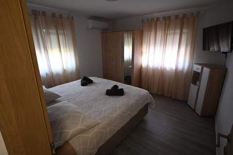 House Ivana - Unit 378368-13