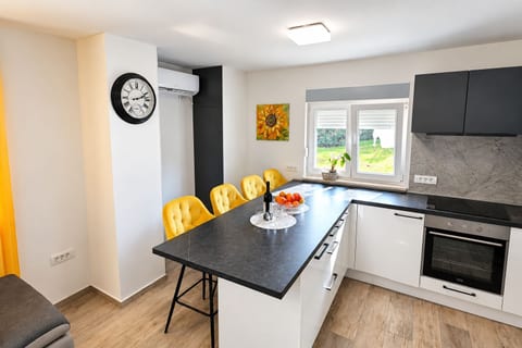 House Ivana - Unit 378368-13