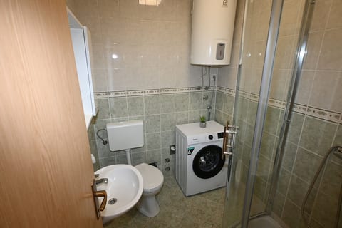 Apartment Milankovic - Unit 378379-13