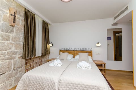 Apartment and Rooms Desideria - Unit 378363-13
