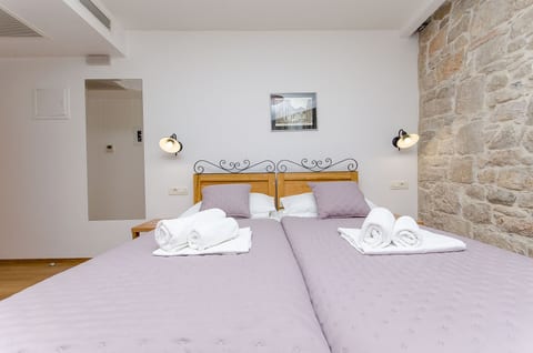 Apartment and Rooms Desideria - Unit 378366-13