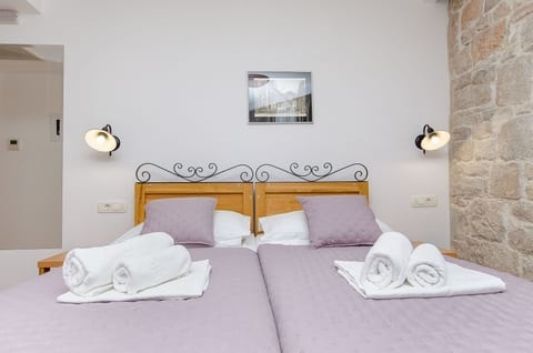 Apartment and Rooms Desideria - Unit 378366-13