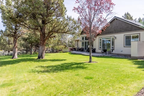 Casual Waters Inn at Eagle Crest Resort