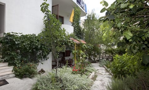 Apartments Vrtina - Unit 371661-13