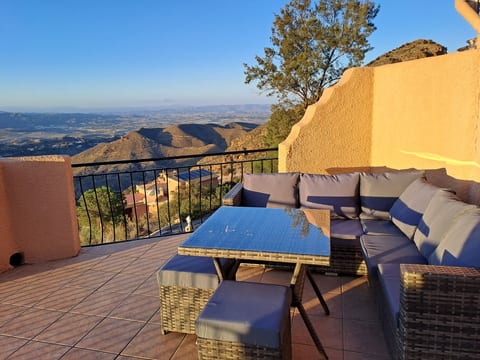 Villa Los Arcos