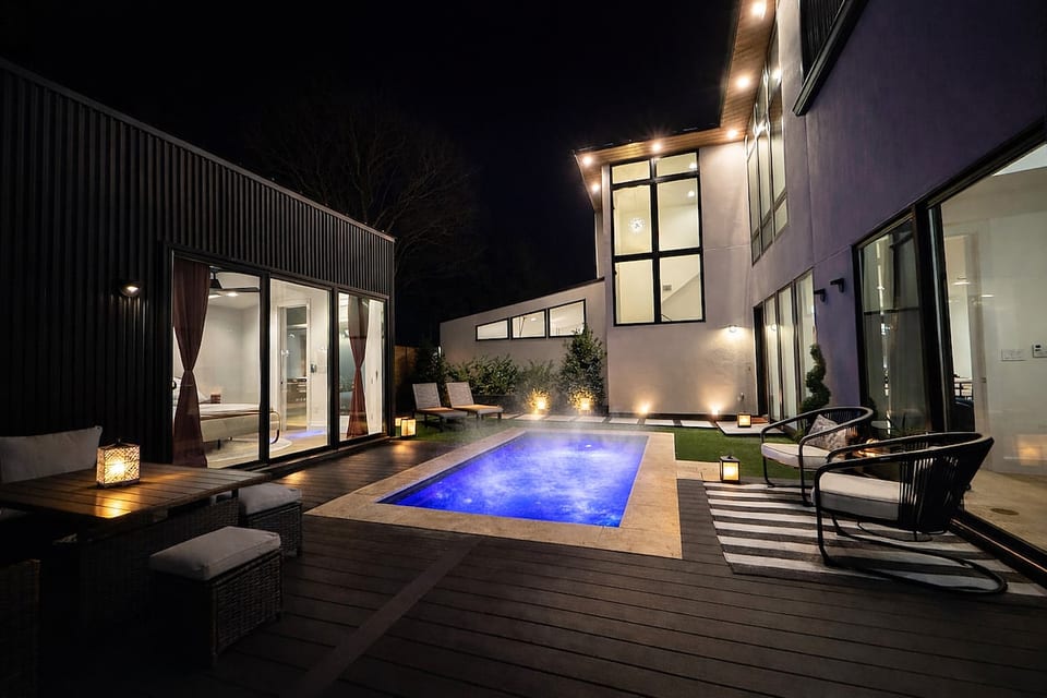 The Chote House - Designer Retreat + Pool + Casita - Austin