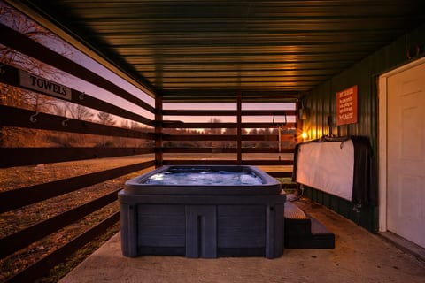DEER RIDGE RETREAT