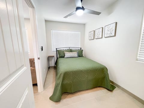 Cozy Hillcrest Hideaway near Scripps Mercy