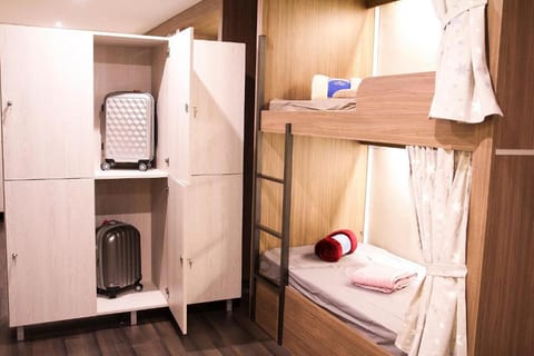 Barcelona & You Hostel Sagrada Familia - 4 beds
