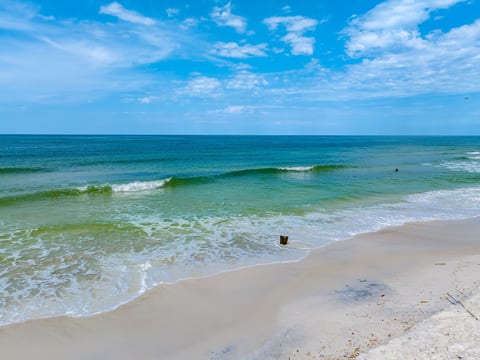 Aqua Breeze Luxury Beach House Cape San Blas, FL