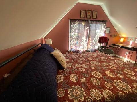 Rose Room - Cottage East