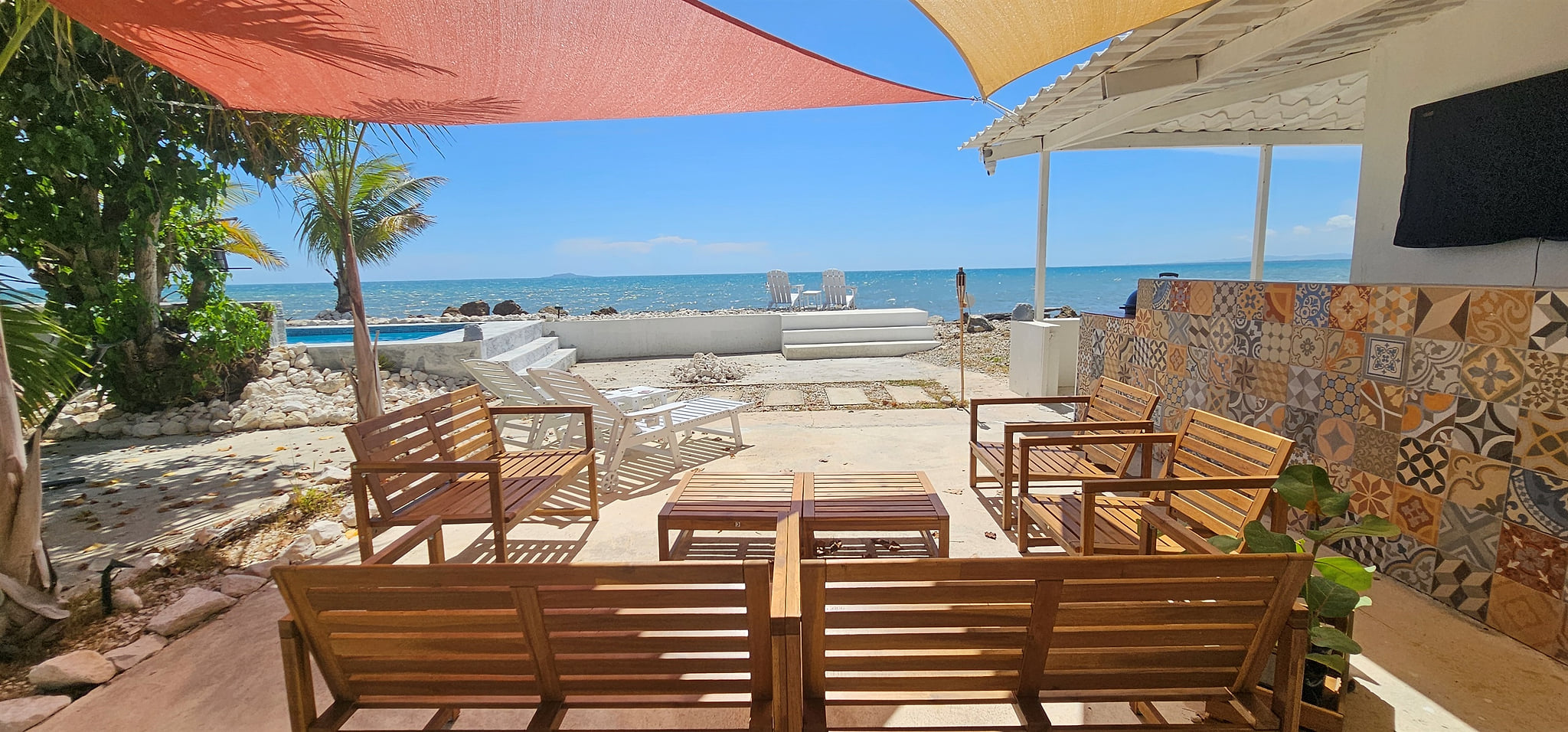 Aqua Bella I Oceanfront House
