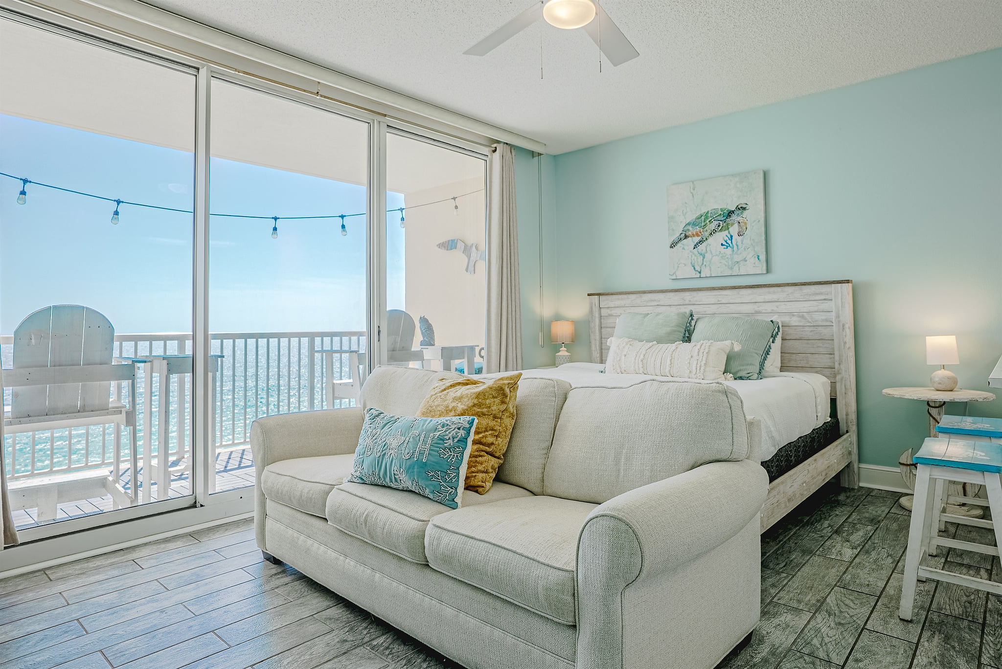 Aqua Cozy 1712 | Beachfront Studio Panama City Beach, FL