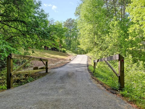 Mountain Creek Heaven Helen, GA