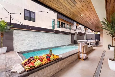 Private Pool | HUGE Pecan Valley Home | Sleeps 26
