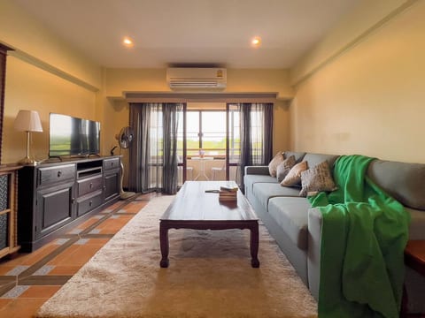 Walk to Night Bazaar | Cozy Doi Ping Condo