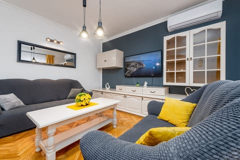 Apartment Jurkin - Unit 378413-13