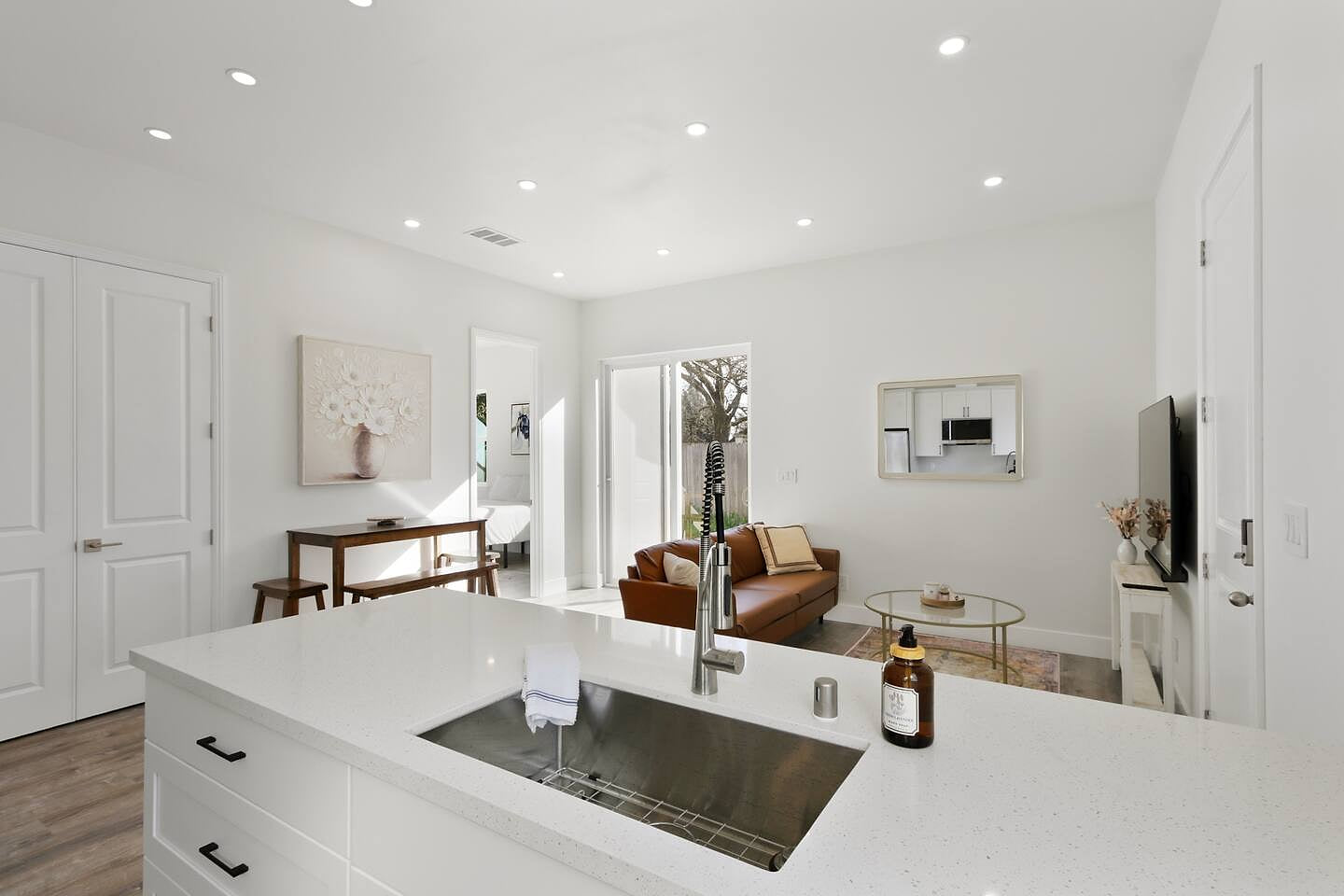 Colusa Commons 4 BR 3 BA near UC Davis