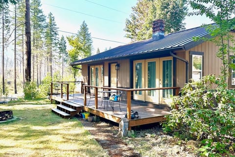 River Glen Cottage in Blue River, Oregon