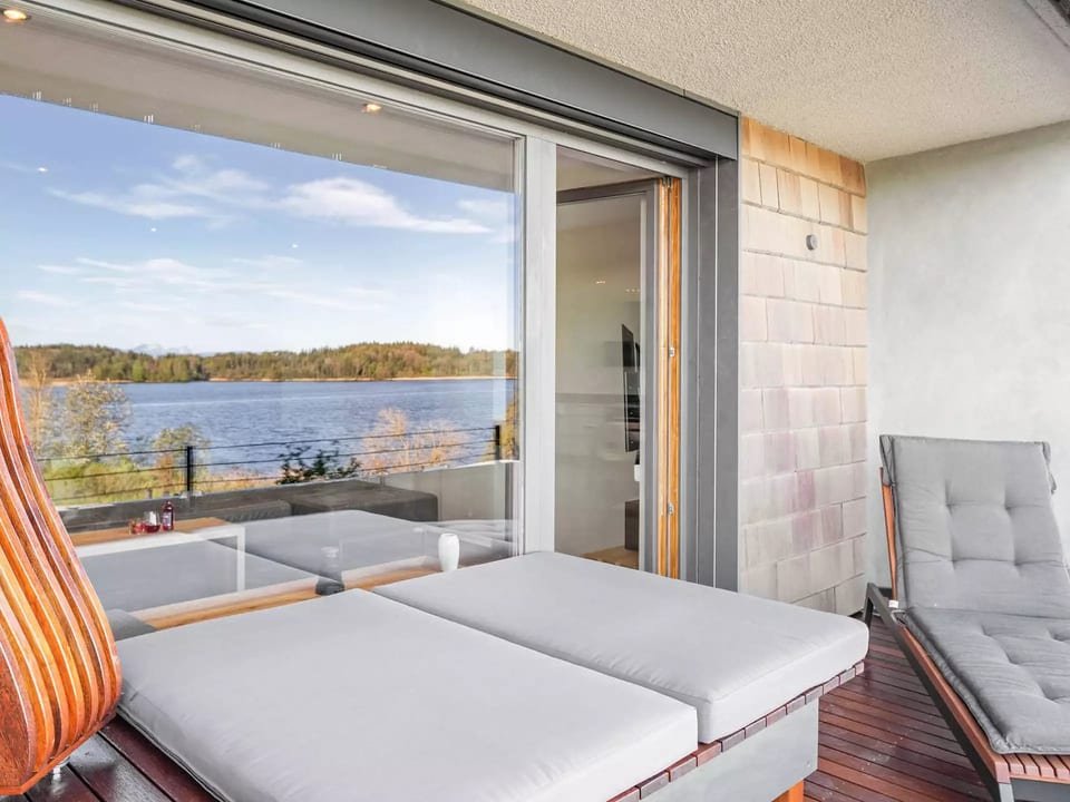 Pelhamer See holiday apartment SE11 - Bad Endorf