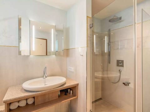 Holiday apartment Chiemsee – Pelhamer See 6-AT-34370