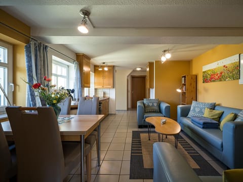 Holiday apartment Prerow HB1