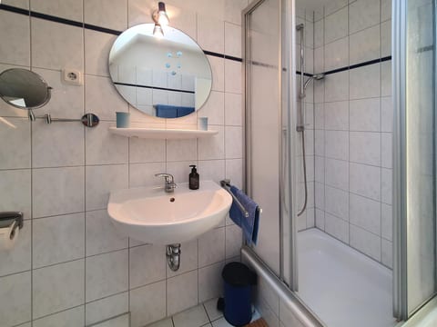 Holiday apartment Prerow G8
