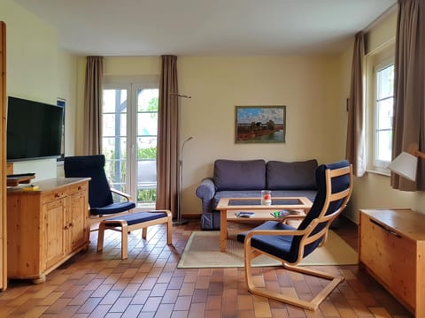 Ground floor holiday apartment Prerow ADWG 14749