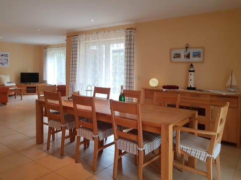 Holiday home in Prerow 36904