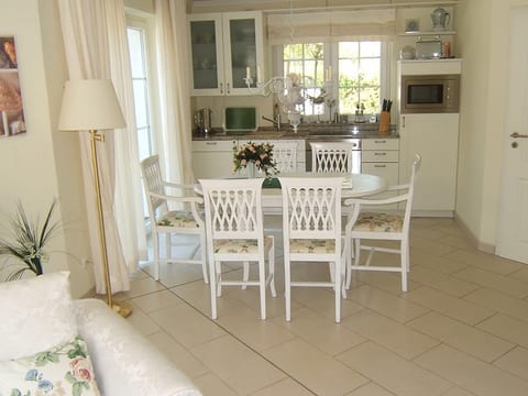 Holiday apartment Zingst 4 people