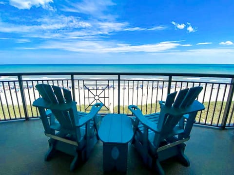 711 Mar Vista Grande Oceanfront Balcony