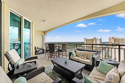 1502 Mar Vista Grande Ocean View Balcony