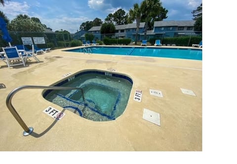 23 A Lil Salty 2 BR 2.5 BA Townhome Little River