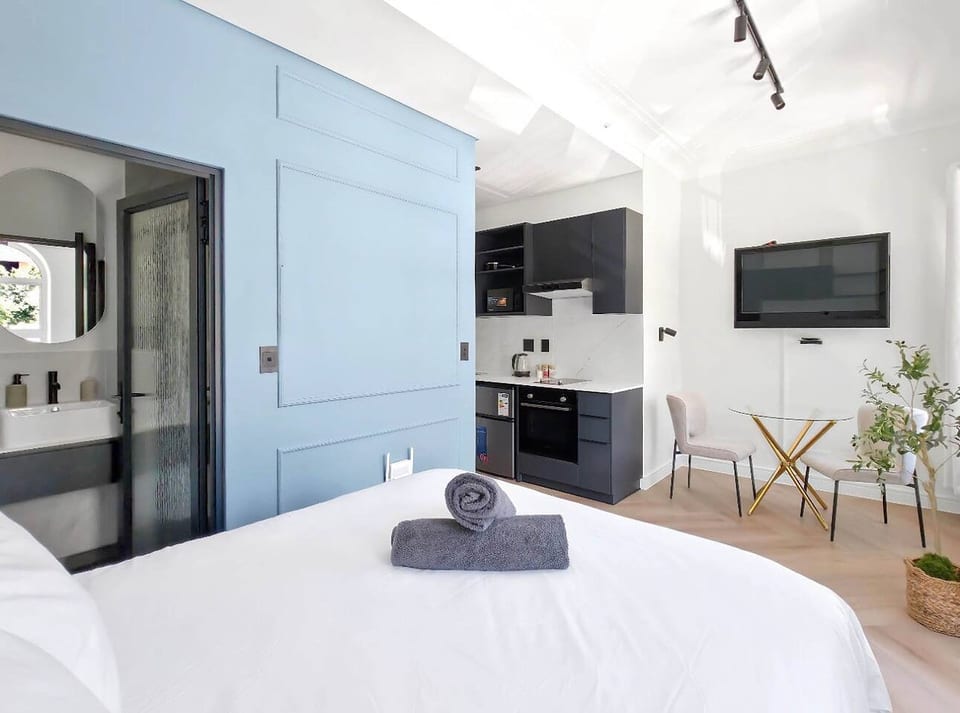 Chic Valour studio in De Waterkant - Cape Town