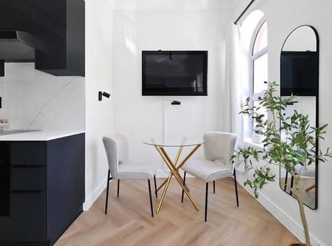 Chic Valour studio in De Waterkant