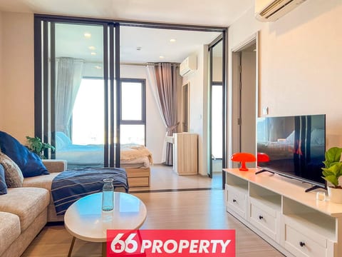 Cozy Sky Retreat | Walk to BTS, Sukhumvit Soi 62