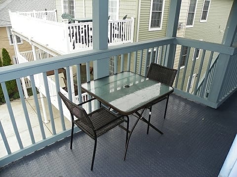 +9 Wildwood 1 block beach & boardwalk!