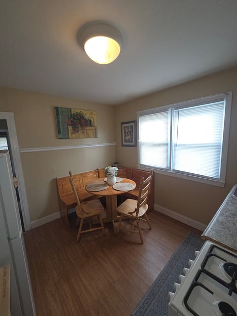 +9 Wildwood 1 block beach & boardwalk!