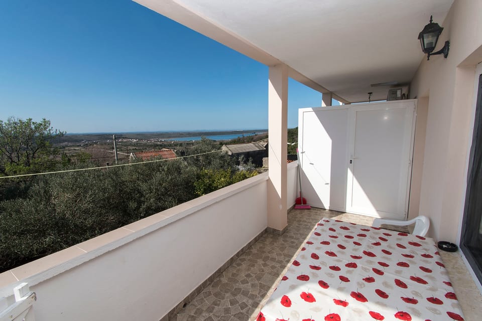 Apartments Luca sea view - Unit 378422-13 - Croatia
