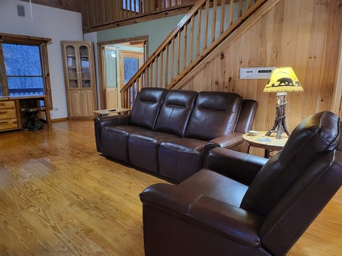 Living room image 1