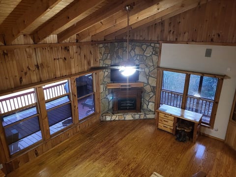 Living room image 3