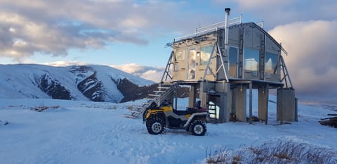 Hidden Mountain Cabin with Epic Views & Private