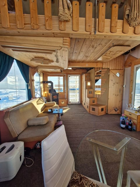 Hidden Mountain Cabin with Epic Views & Private