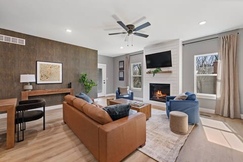 Work+Wellness 2BR | Private Gym & Fast Wi-Fi
