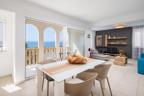Apartments White house - Unit 378467-13