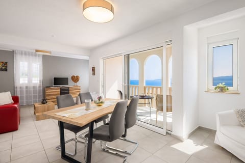 Apartments White house - Unit 378468-13