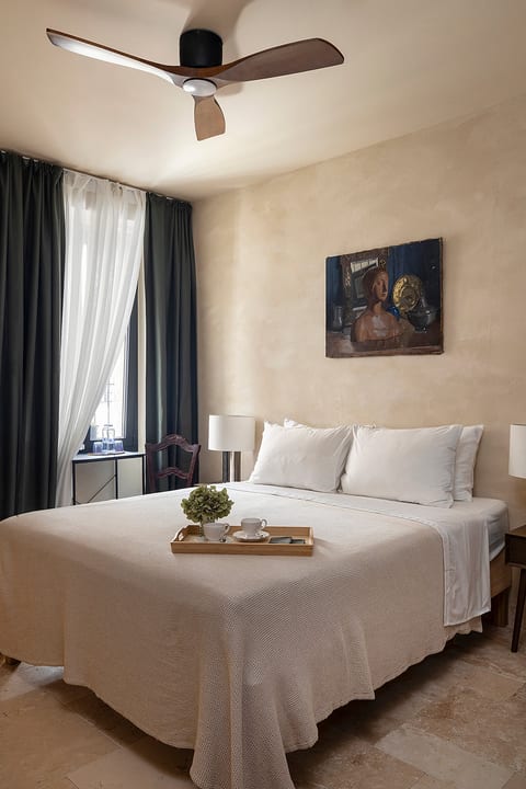 King Room - Room 1