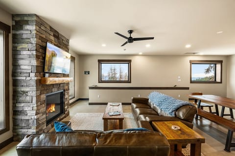 Gas fireplace, Views, Leather couches, 55" smart TV, Yoga mats